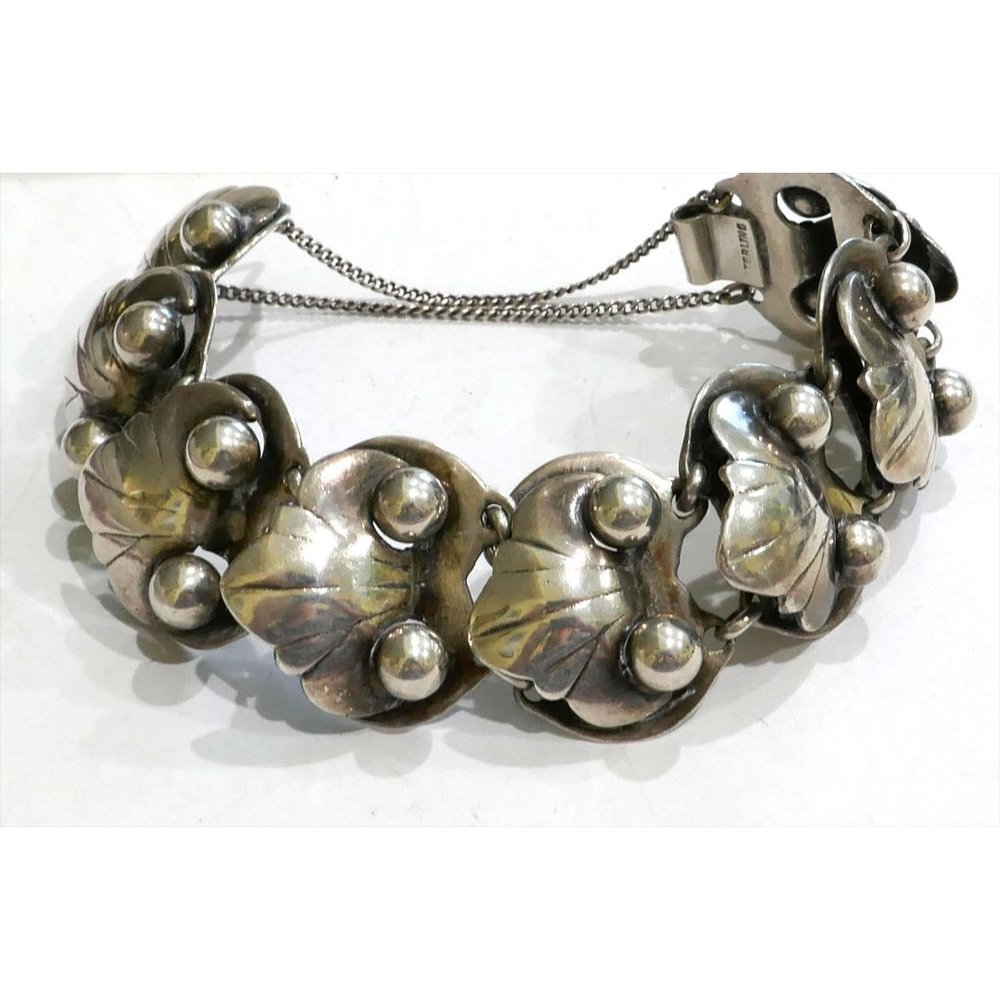 Stunning Arts & Crafts Era Sterling Silver Organic Link Bracelet With Double Saf